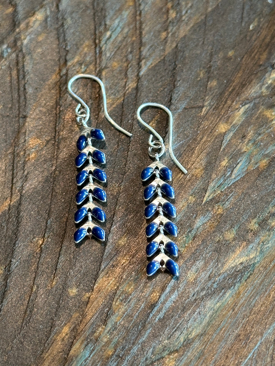 Navy on Silver Ivy Earrings