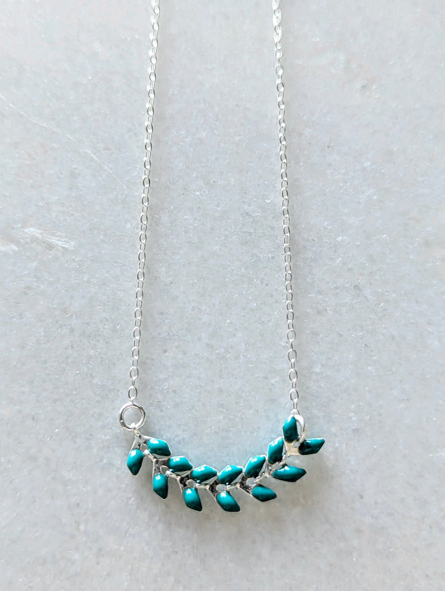 Turquoise ivy on sterling silver chain necklace