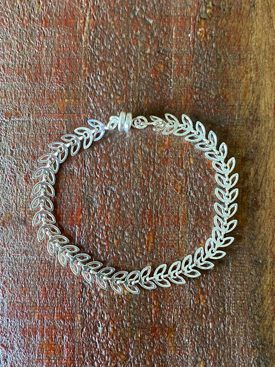 Long Silver Open Ivy Bracelet