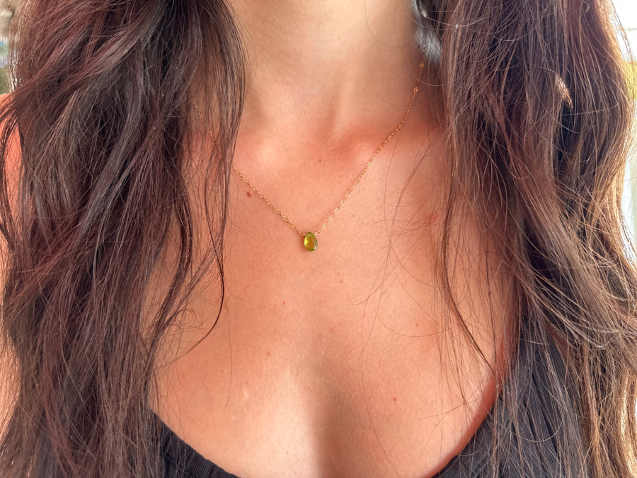 Gold Peridot teardrop gemstone necklace
