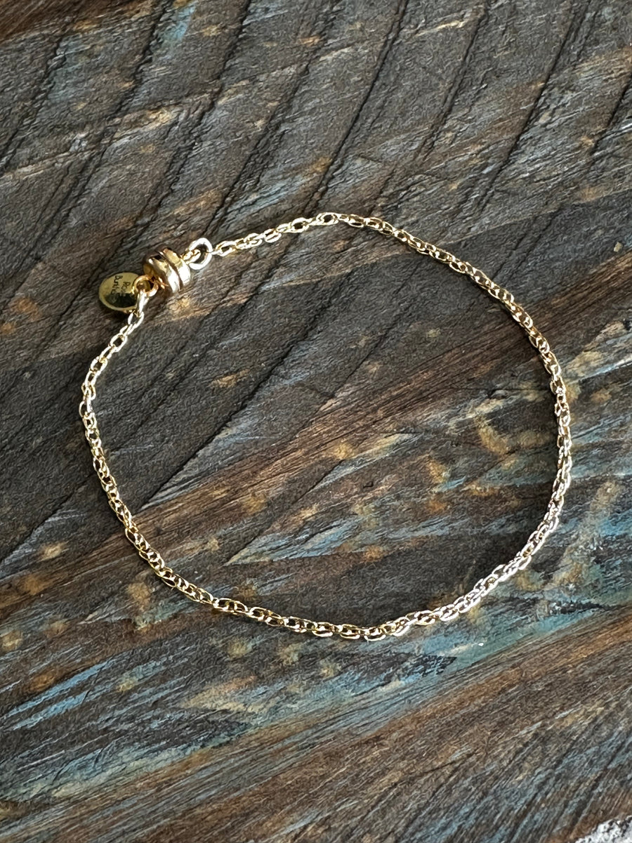 Gold rope bracelet