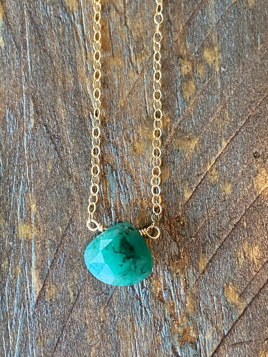 Gold emerald teardrop gemstone necklace