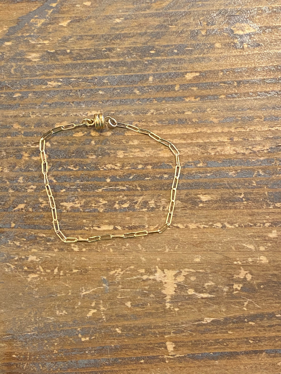 Gold long link bracelet