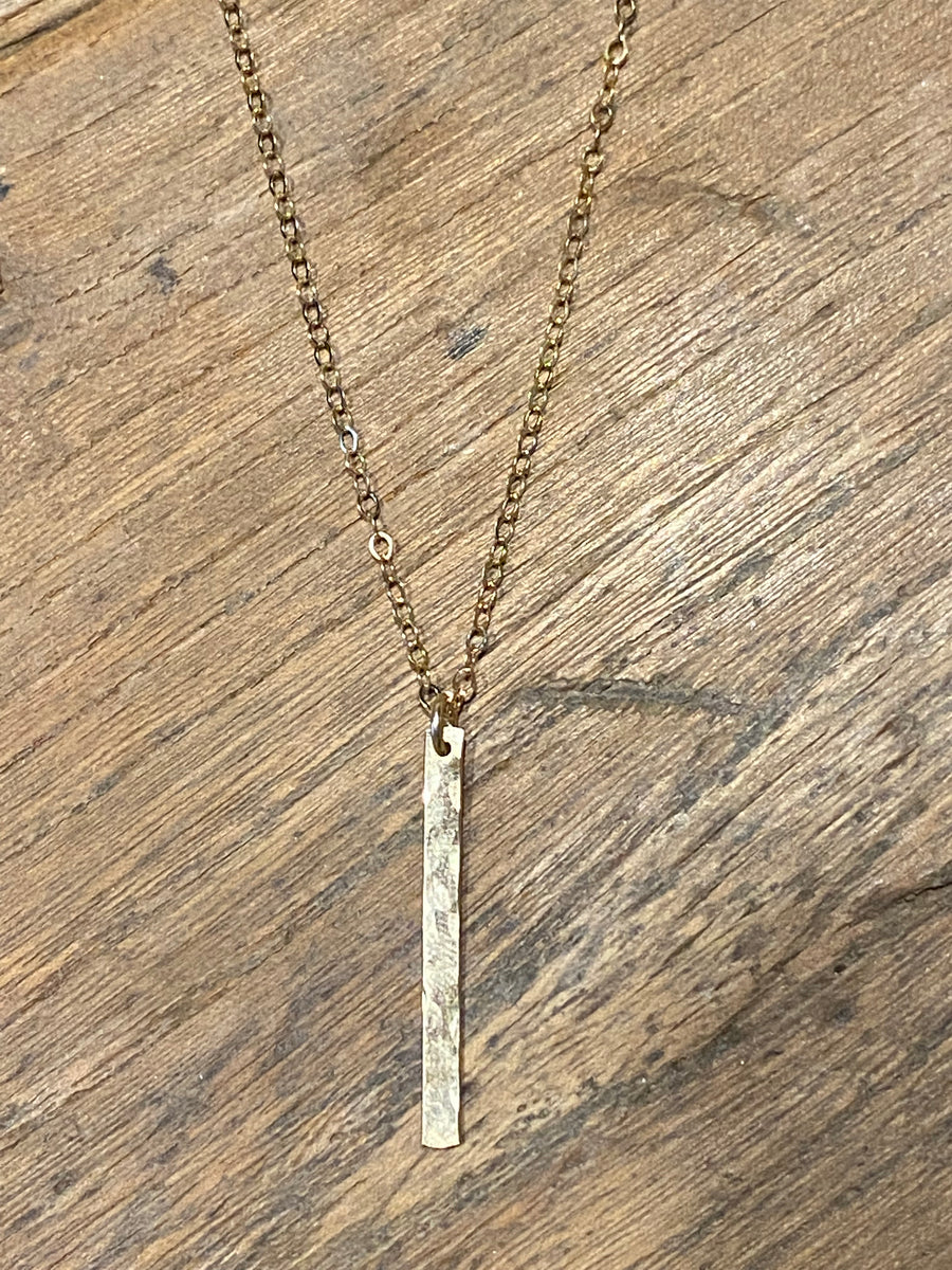 Gold hammered bar necklace